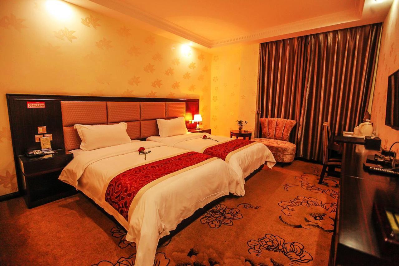 Chengdu Aviation Hotel Екстер'єр фото