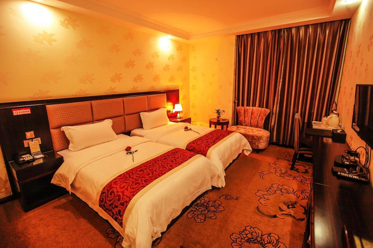 Chengdu Aviation Hotel Екстер'єр фото